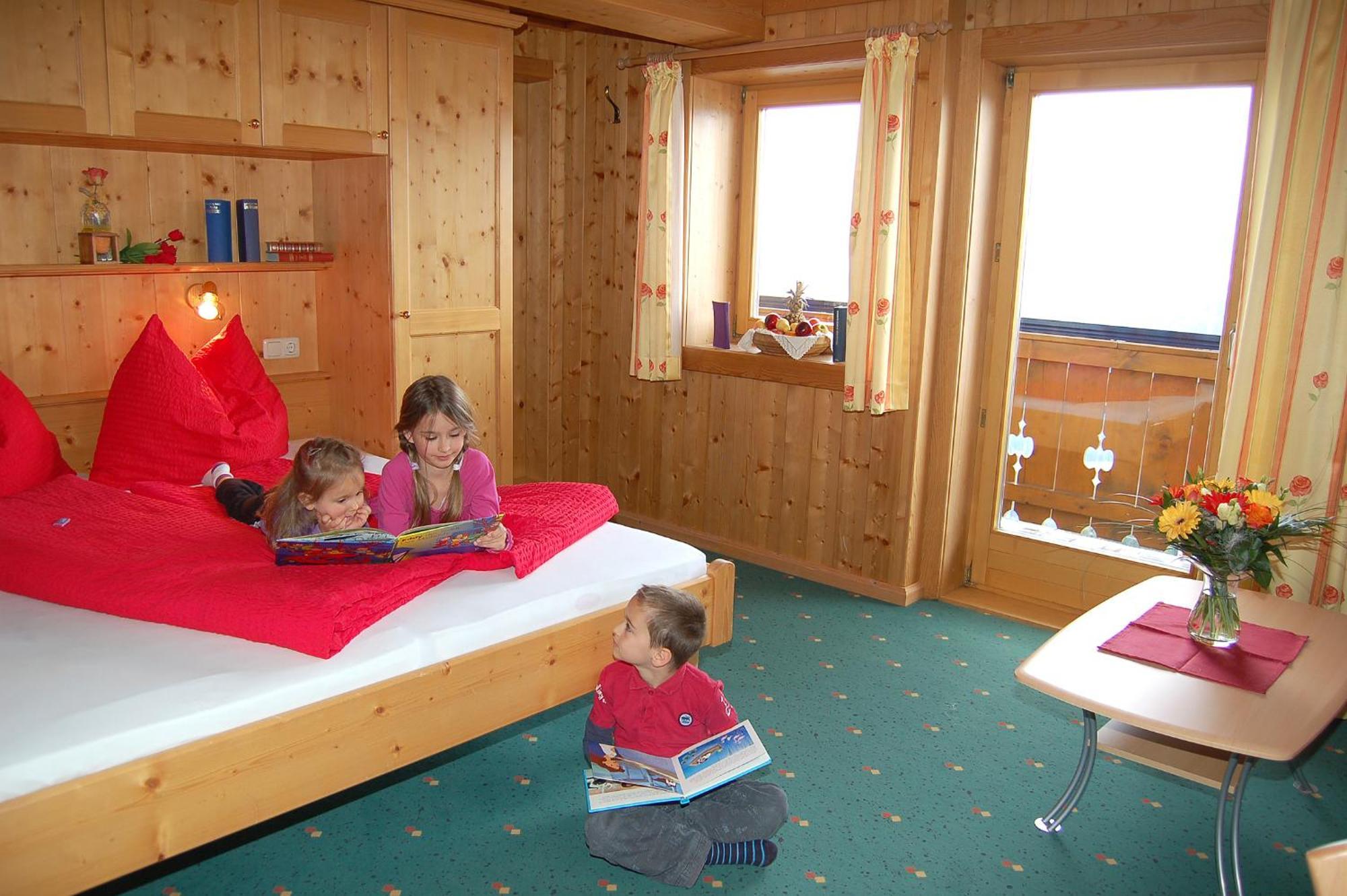 Pension Sonneck Neukirchen am Großvenediger Esterno foto
