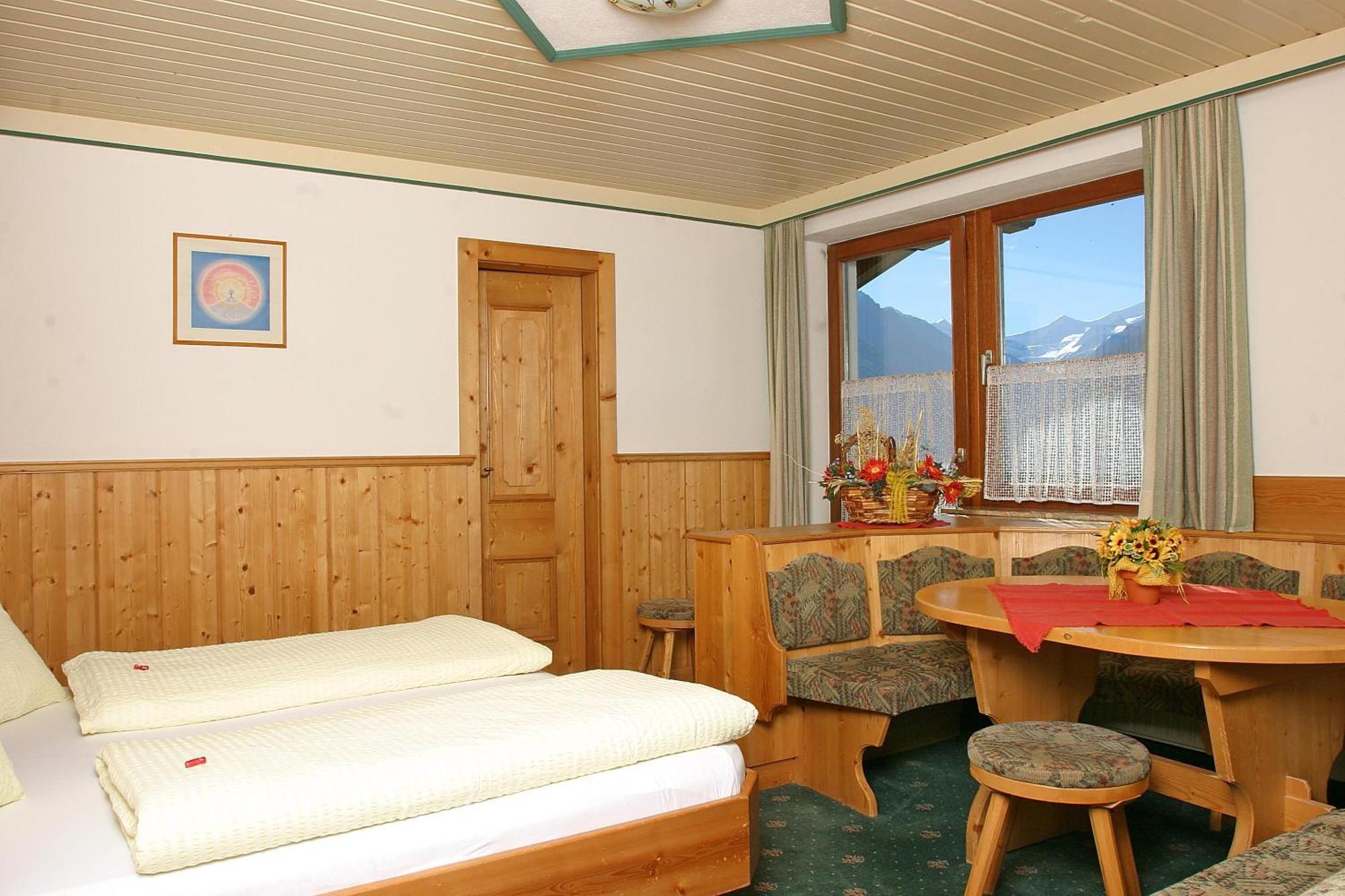 Pension Sonneck Neukirchen am Großvenediger Esterno foto