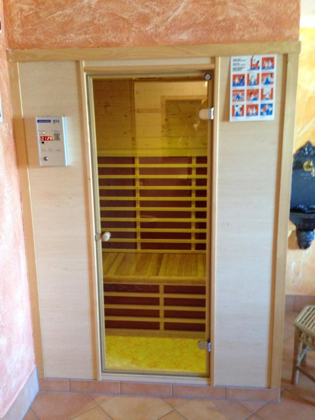 Pension Sonneck Neukirchen am Großvenediger Esterno foto